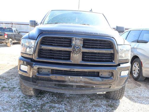 2017 RAM 2500 Big Horn Crew Cab 4x4 8' Box