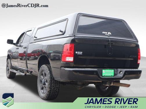 2017 RAM 2500 Big Horn Crew Cab 4x4 8' Box