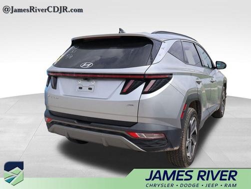 Shimmering Silver 2024 Hyundai TUCSON Limited