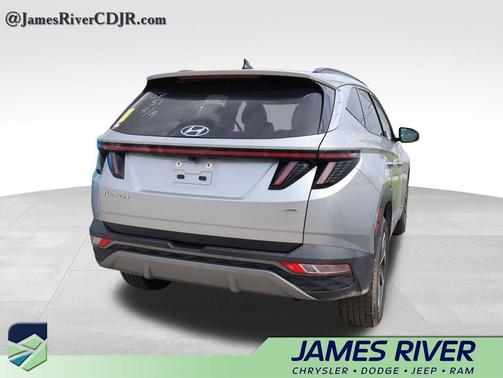 Shimmering Silver 2024 Hyundai TUCSON Limited