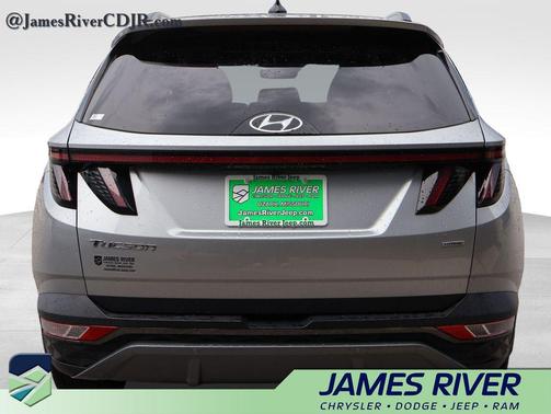 Shimmering Silver 2024 Hyundai TUCSON Limited