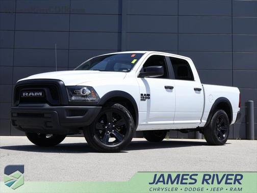 2024 RAM 1500 Classic Warlock Crew Cab 4x2 5'7' Box