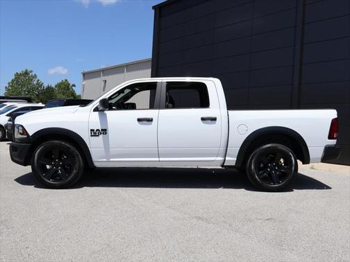 2024 RAM 1500 Classic Warlock Crew Cab 4x2 5'7' Box