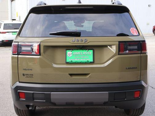 '41 2026 Jeep Cherokee Laredo 4x4