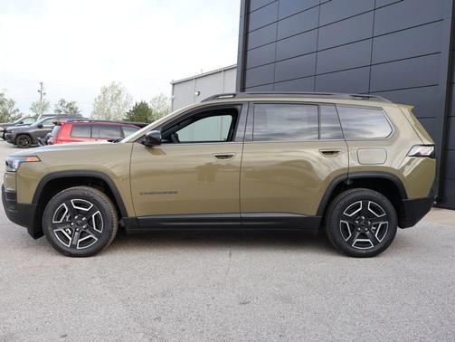 '41 2026 Jeep Cherokee Laredo 4x4