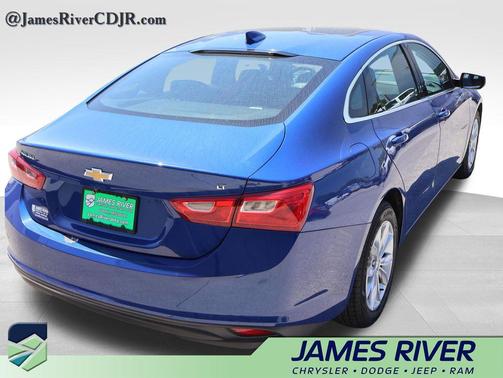 Blue Metallic 2023 Chevrolet Malibu FWD 1LT