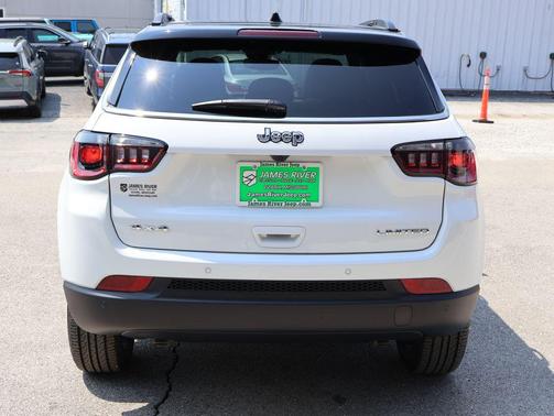 Bright White Clearcoat 2026 Jeep Compass Limited