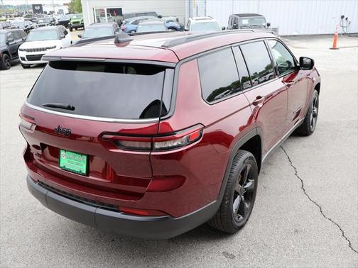 2022 Jeep Grand Cherokee L Altitude