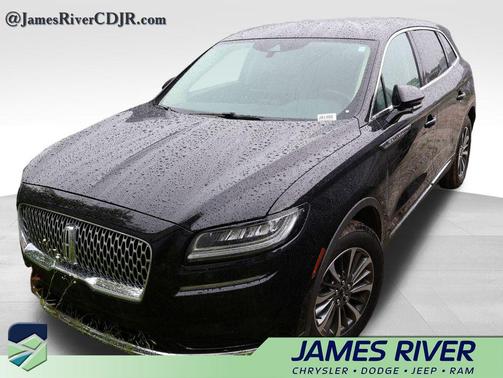 Infinite Black Metallic Clearcoat 2023 Lincoln Nautilus Standard
