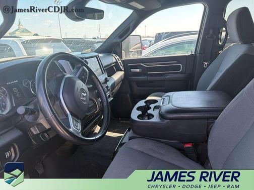 2024 RAM 2500 Big Horn Crew Cab 4x4 6'4' Box