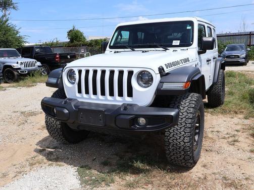 Bright White Clearcoat 2023 Jeep Wrangler 4-Door High Tide 4x4