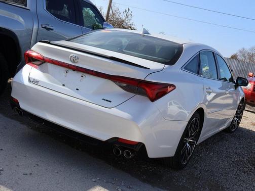 2019 Toyota Avalon XSE