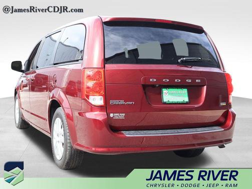 Octane Red Pearlcoat 2018 Dodge Grand Caravan SE