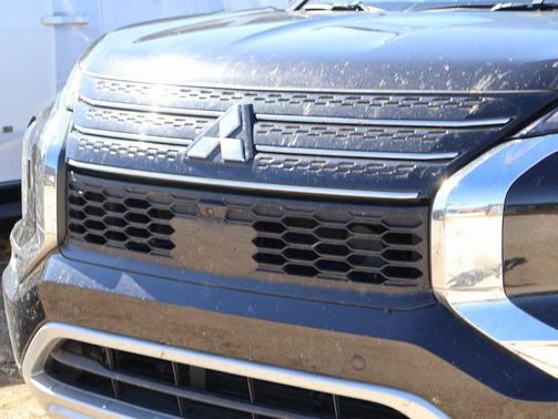 2024 Mitsubishi Outlander SE Black Edition S-AWC