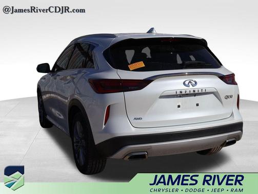 2023 INFINITI QX50 LUXE AWD