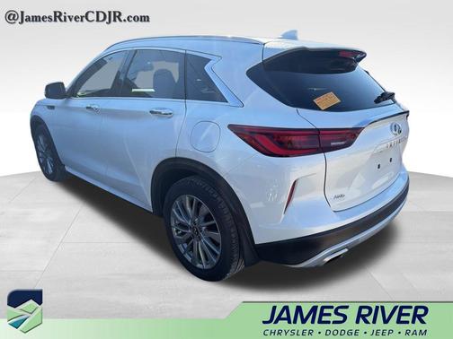 2023 INFINITI QX50 LUXE AWD