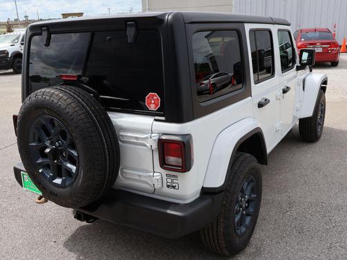 Bright White Clearcoat 2026 Jeep Wrangler Sport