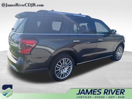 Dark Matter Gray Metallic 2024 Ford Expedition Limited