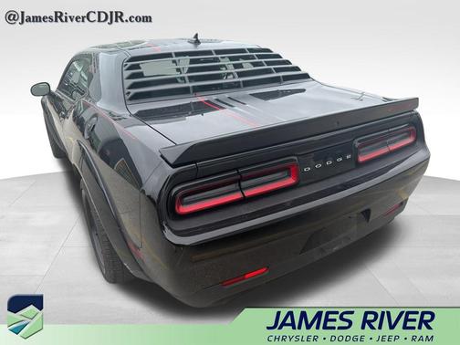 Pitch Black Clearcoat 2023 Dodge Challenger R/T Scat Pack Widebody