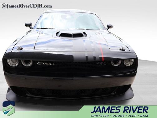 Pitch Black Clearcoat 2023 Dodge Challenger R/T Scat Pack Widebody