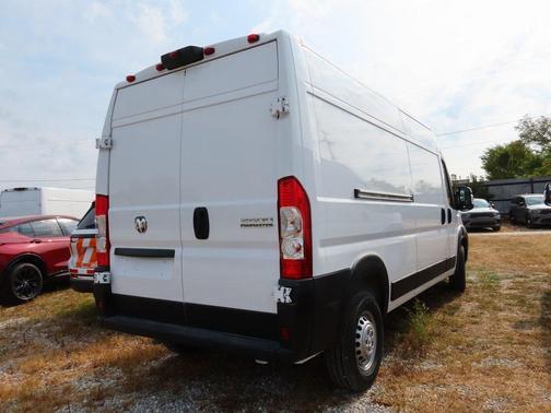 2025 RAM ProMaster 2500 Tradesman