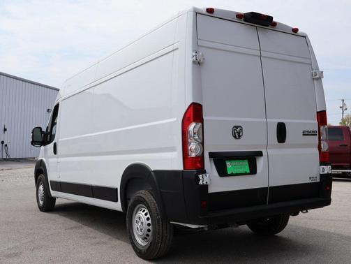2025 RAM ProMaster 2500 Tradesman