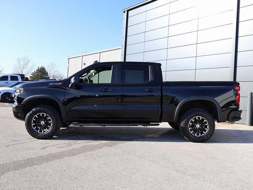 2024 Chevrolet Silverado 1500 ZR2