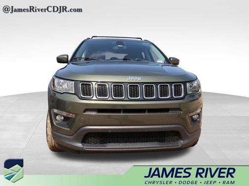 Olive Green Pearlcoat 2019 Jeep Compass Latitude