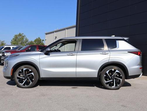 2024 Mitsubishi Outlander SE 2.5 2WD