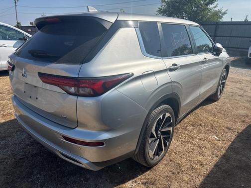2024 Mitsubishi Outlander SE 2.5 2WD