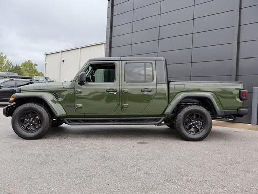 2022 Jeep Gladiator Willys 4x4