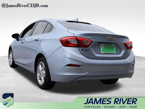 Arctic Blue Metallic 2018 Chevrolet Cruze LT
