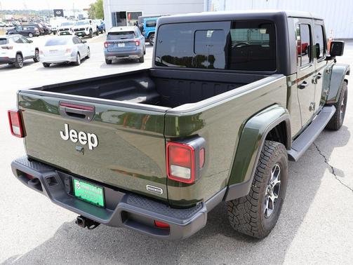2021 Jeep Gladiator Overland