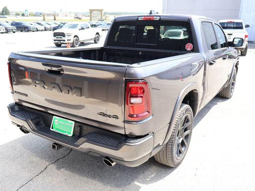 Granite Crystal Metallic Clearcoat 2026 RAM 1500 Laramie
