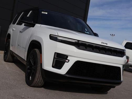 2026 Jeep Grand Wagoneer Summit Obsidian 4x4