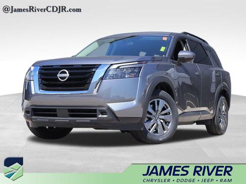 Gun Metallic 2025 Nissan Pathfinder SV FWD