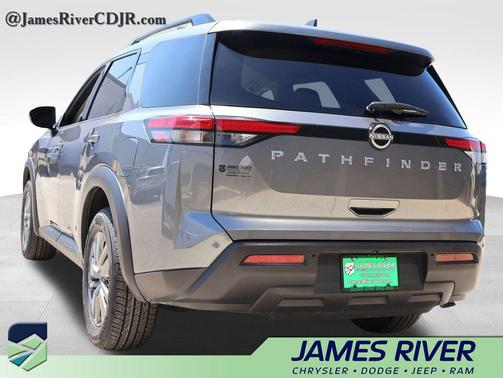Gun Metallic 2025 Nissan Pathfinder SV FWD