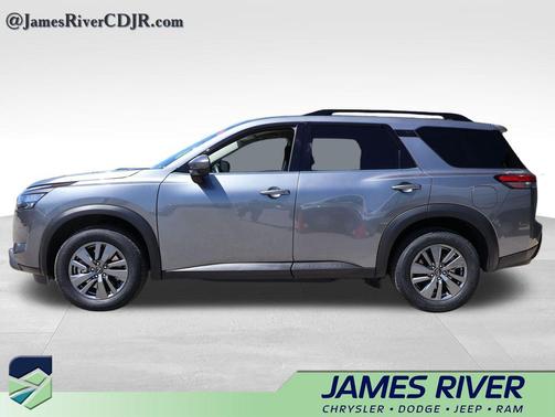 Gun Metallic 2025 Nissan Pathfinder SV FWD