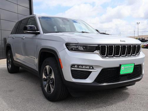 2023 Jeep Grand Cherokee 4xe Base