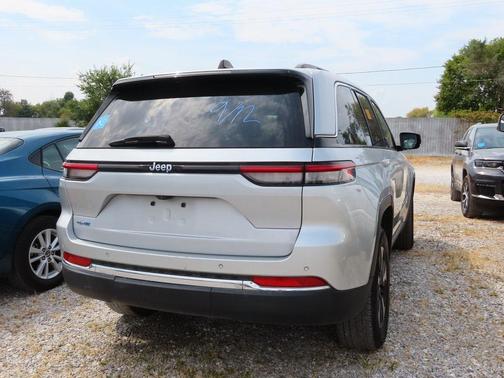 2023 Jeep Grand Cherokee 4xe Base