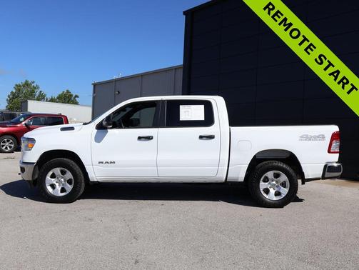 2024 RAM 1500 Big Horn/Lone Star