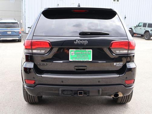 Diamond Black Crystal Pearlcoat 2021 Jeep Grand Cherokee Limited