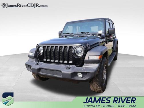 Black Clearcoat 2022 Jeep Wrangler Unlimited Sport