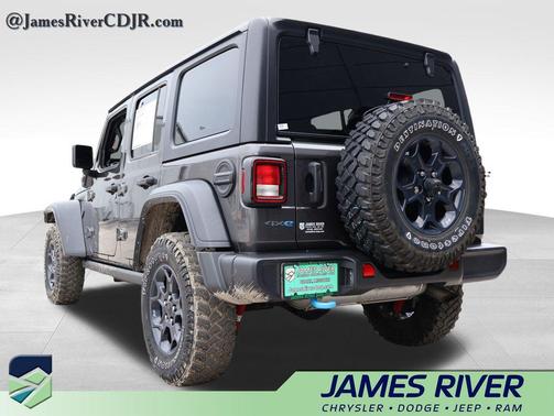 Granite Crystal Metallic Clearcoat 2023 Jeep Wrangler 4xe Willys