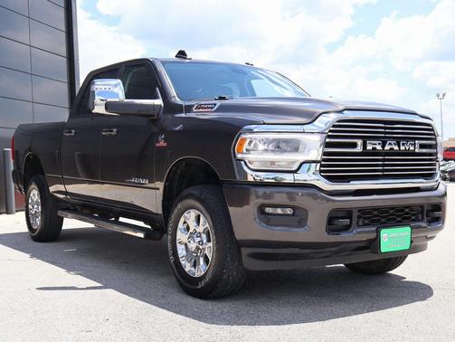 2024 RAM 2500 Laramie Crew Cab 4x4 6'4' Box