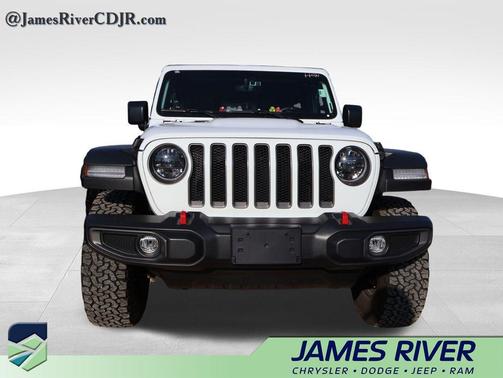 Bright White Clearcoat 2023 Jeep Wrangler Rubicon
