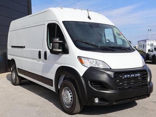 2025 RAM ProMaster 2500 Tradesman