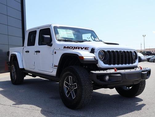 2025 Jeep Gladiator Mojave X