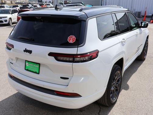 2026 Jeep Grand Cherokee L Summit