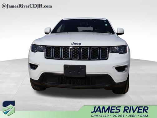 Bright White Clearcoat 2020 Jeep Grand Cherokee Laredo